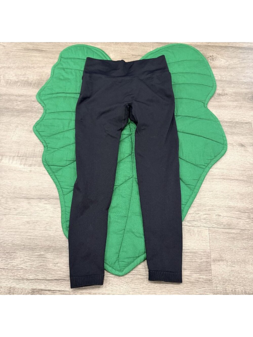 Okole By Kamaile Womens Medium Black Seamless Scrunch Butt Leggings Gym Athletic